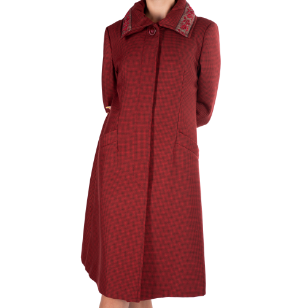 Slim-fitted mid-length coat in red houndstooth wool or black wool and cashmere with astrakhan effect print 